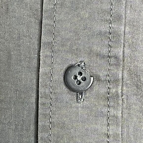 Eddie Bauer Legend McNary Button Up Shirt Men's XL Vented Solid Gray Pocketed - Picture 6 of 12